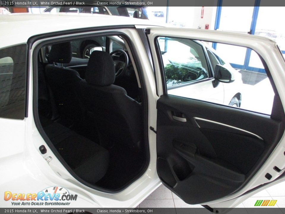 2015 Honda Fit LX White Orchid Pearl / Black Photo #17