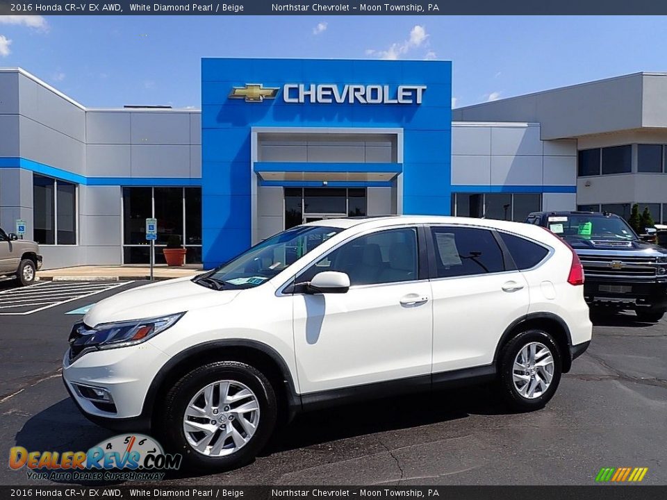 Front 3/4 View of 2016 Honda CR-V EX AWD Photo #1