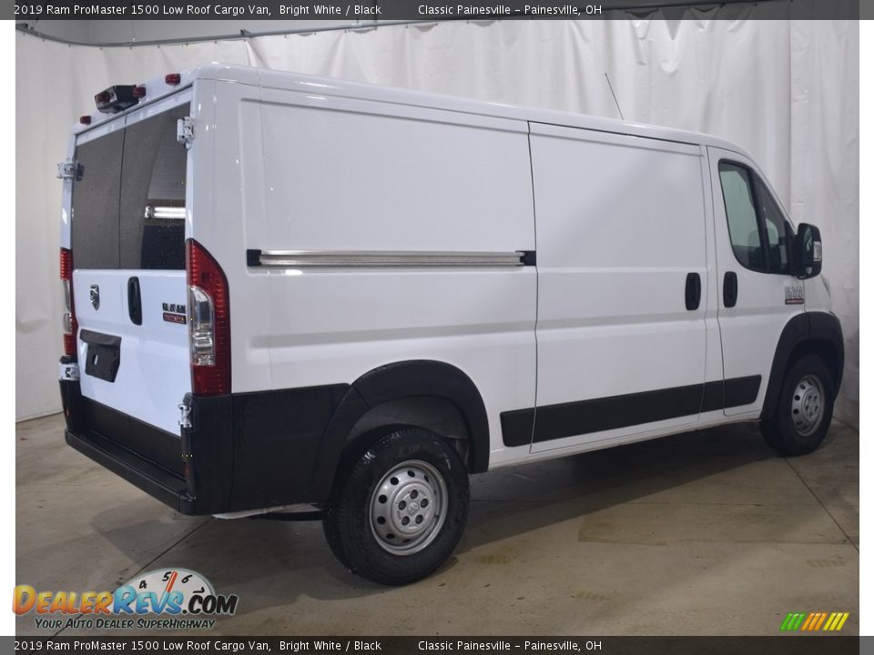 2019 Ram ProMaster 1500 Low Roof Cargo Van Bright White / Black Photo #2