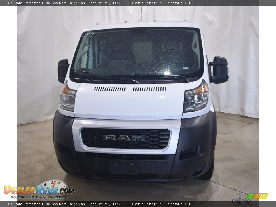 2019 Ram ProMaster 1500 Low Roof Cargo Van Bright White / Black Photo #4