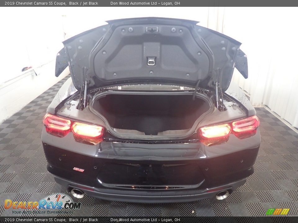 2019 Chevrolet Camaro SS Coupe Black / Jet Black Photo #12