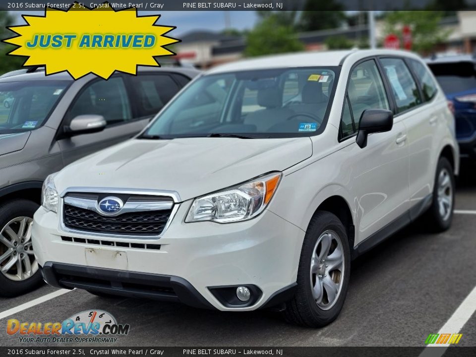 2016 Subaru Forester 2.5i Crystal White Pearl / Gray Photo #1