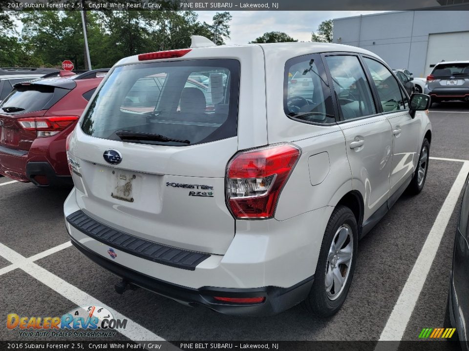 2016 Subaru Forester 2.5i Crystal White Pearl / Gray Photo #3