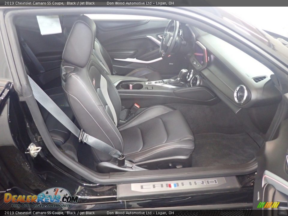 2019 Chevrolet Camaro SS Coupe Black / Jet Black Photo #32