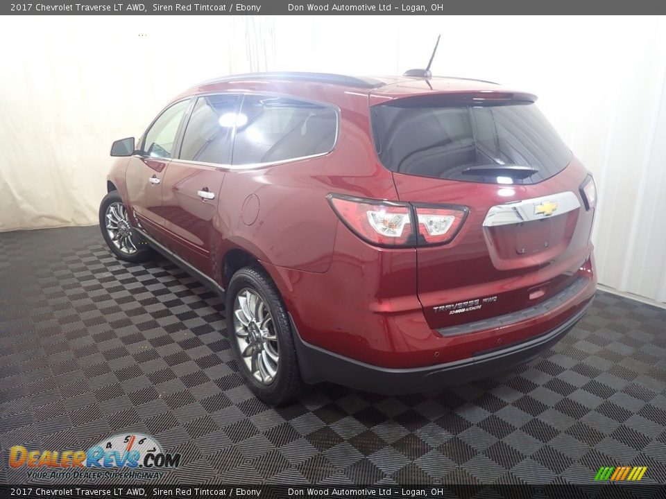 2017 Chevrolet Traverse LT AWD Siren Red Tintcoat / Ebony Photo #10