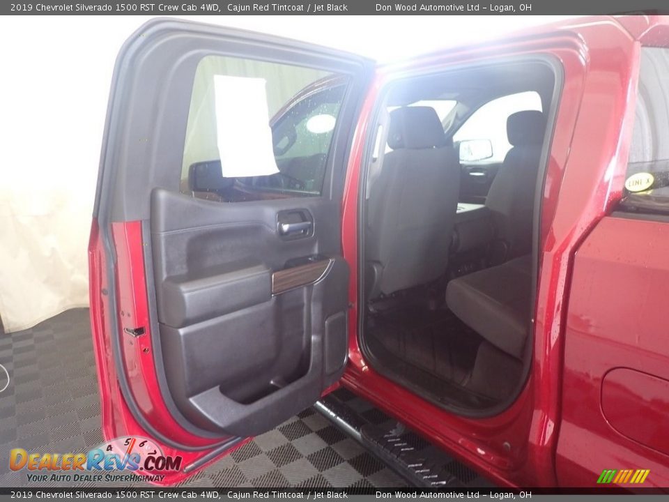 2019 Chevrolet Silverado 1500 RST Crew Cab 4WD Cajun Red Tintcoat / Jet Black Photo #30