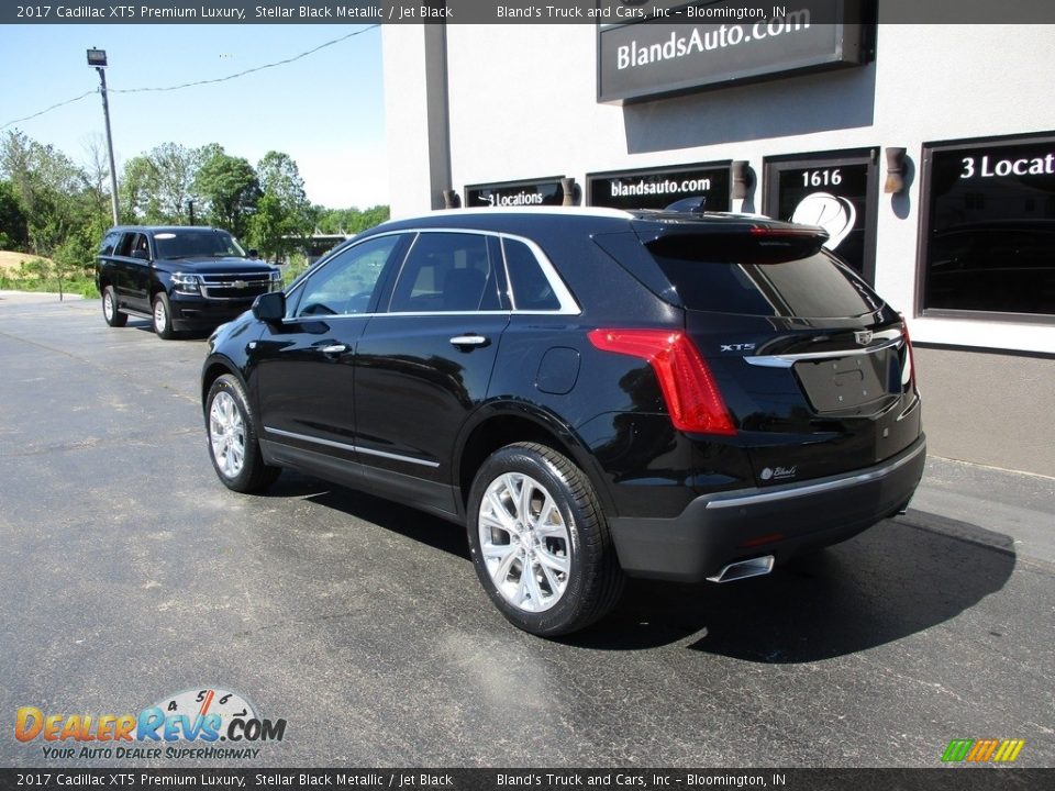 2017 Cadillac XT5 Premium Luxury Stellar Black Metallic / Jet Black Photo #3