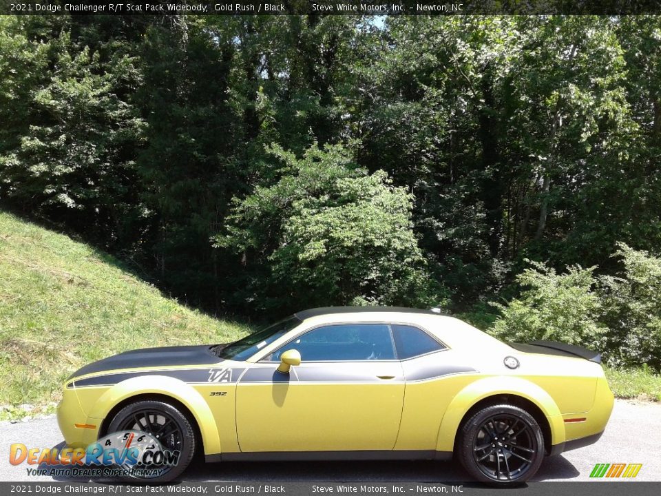 Gold Rush 2021 Dodge Challenger R/T Scat Pack Widebody Photo #1