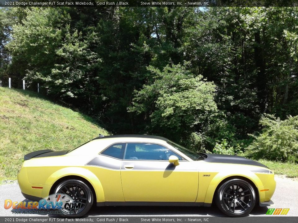 Gold Rush 2021 Dodge Challenger R/T Scat Pack Widebody Photo #5