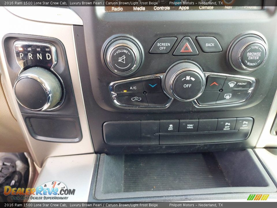 Controls of 2016 Ram 1500 Lone Star Crew Cab Photo #29