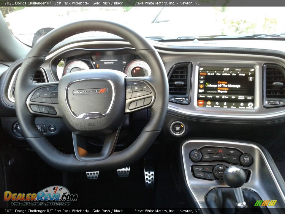 Dashboard of 2021 Dodge Challenger R/T Scat Pack Widebody Photo #16