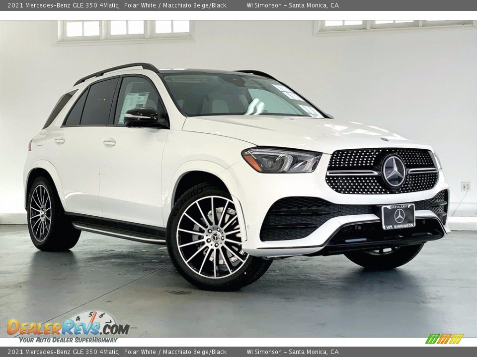 Front 3/4 View of 2021 Mercedes-Benz GLE 350 4Matic Photo #12