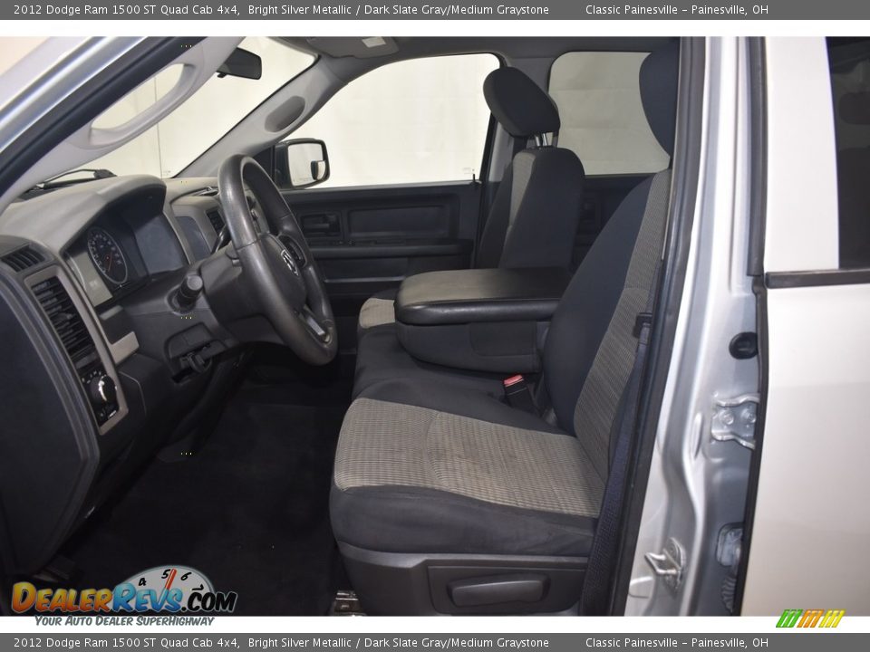 2012 Dodge Ram 1500 ST Quad Cab 4x4 Bright Silver Metallic / Dark Slate Gray/Medium Graystone Photo #7