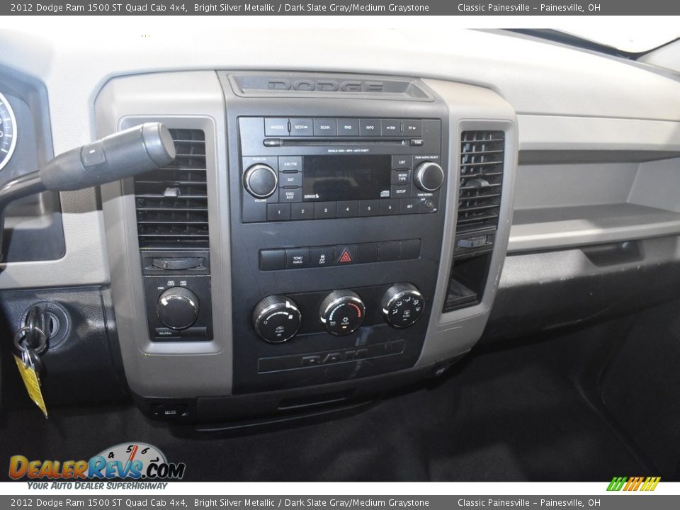 2012 Dodge Ram 1500 ST Quad Cab 4x4 Bright Silver Metallic / Dark Slate Gray/Medium Graystone Photo #13