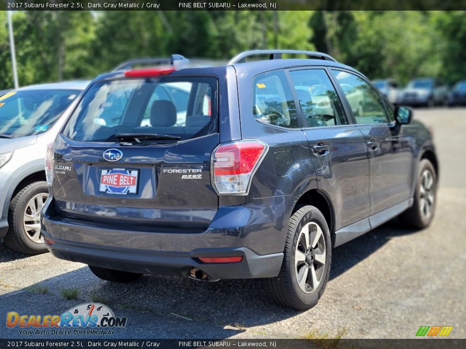 2017 Subaru Forester 2.5i Dark Gray Metallic / Gray Photo #3