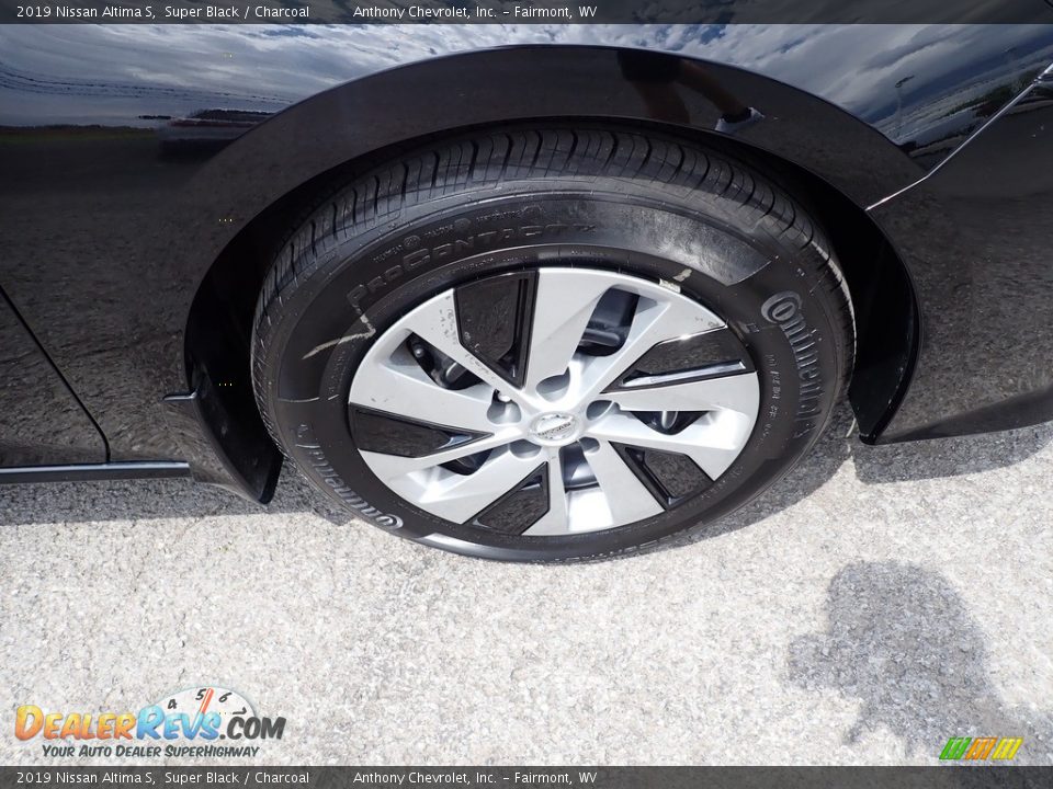 2019 Nissan Altima S Super Black / Charcoal Photo #8