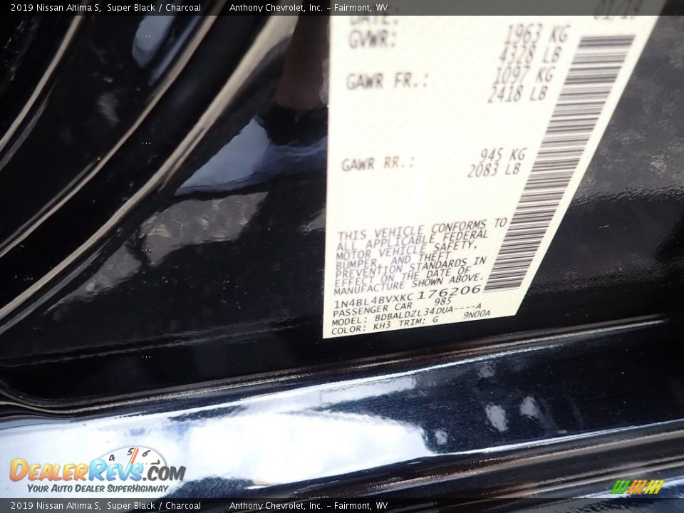 2019 Nissan Altima S Super Black / Charcoal Photo #14