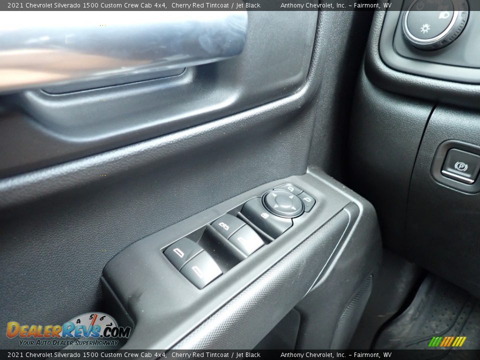 2021 Chevrolet Silverado 1500 Custom Crew Cab 4x4 Cherry Red Tintcoat / Jet Black Photo #20