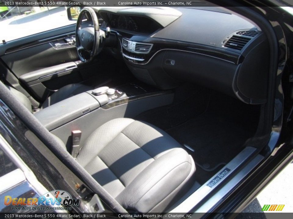 2013 Mercedes-Benz S 550 4Matic Sedan Black / Black Photo #21