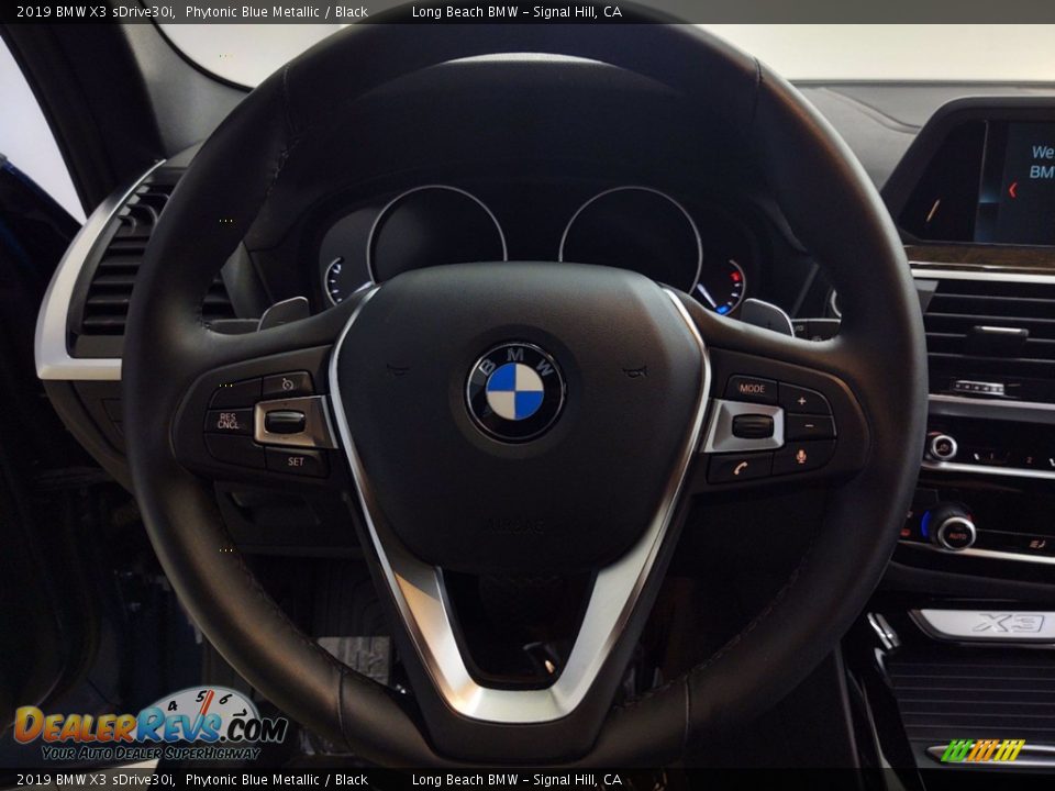 2019 BMW X3 sDrive30i Steering Wheel Photo #11