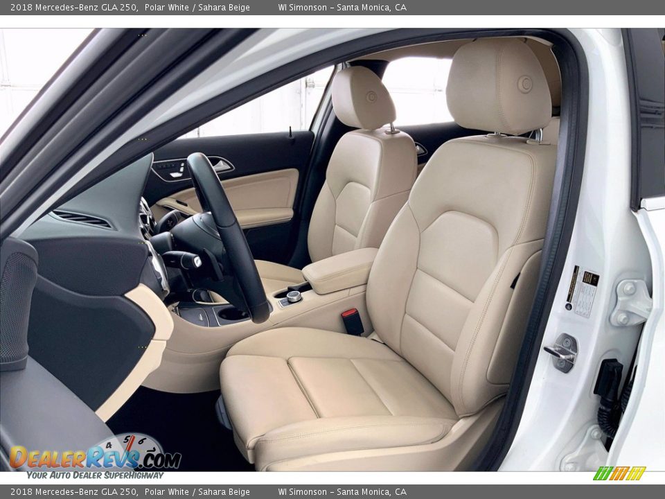2018 Mercedes-Benz GLA 250 Polar White / Sahara Beige Photo #18
