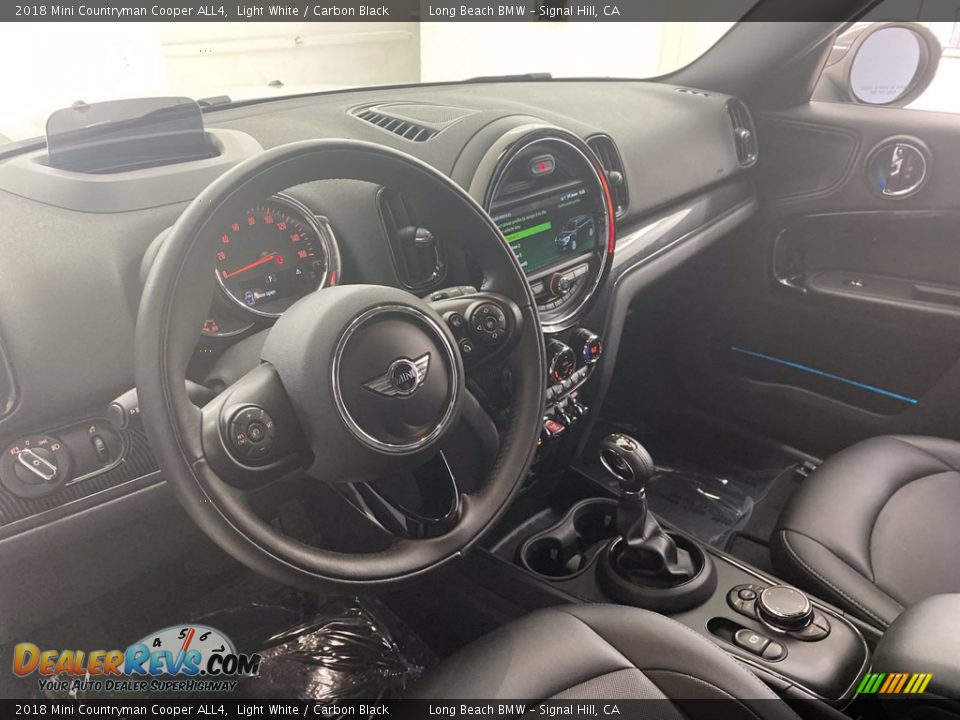 2018 Mini Countryman Cooper ALL4 Light White / Carbon Black Photo #17