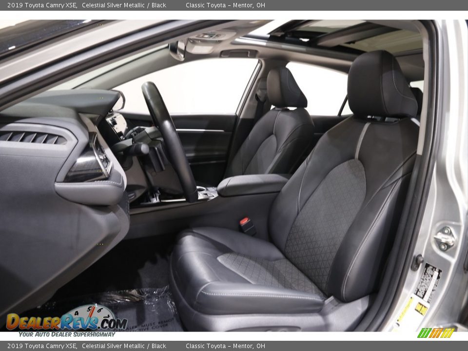 2019 Toyota Camry XSE Celestial Silver Metallic / Black Photo #5