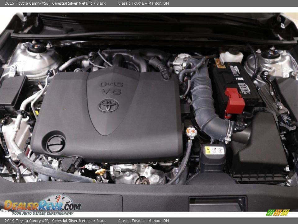 2019 Toyota Camry XSE Celestial Silver Metallic / Black Photo #20