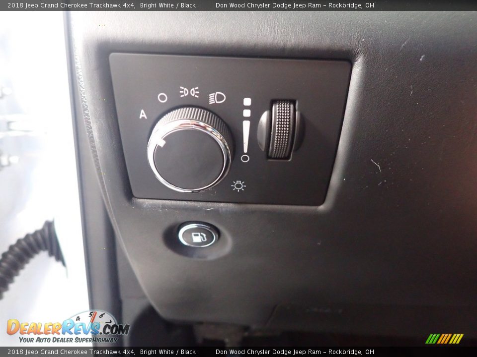 2018 Jeep Grand Cherokee Trackhawk 4x4 Bright White / Black Photo #30