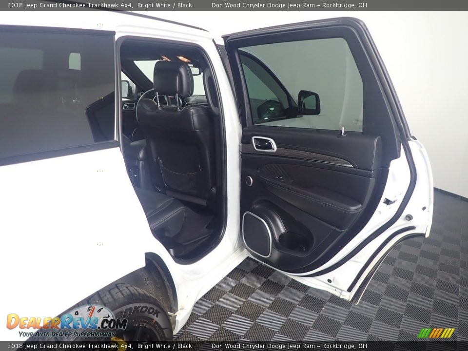 2018 Jeep Grand Cherokee Trackhawk 4x4 Bright White / Black Photo #36