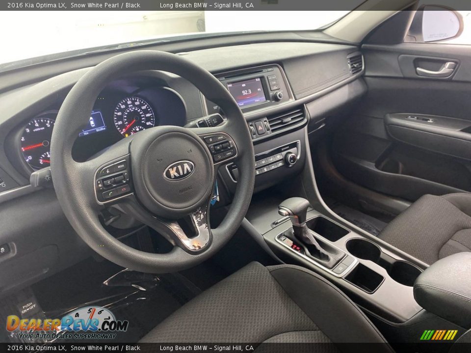 Black Interior - 2016 Kia Optima LX Photo #16