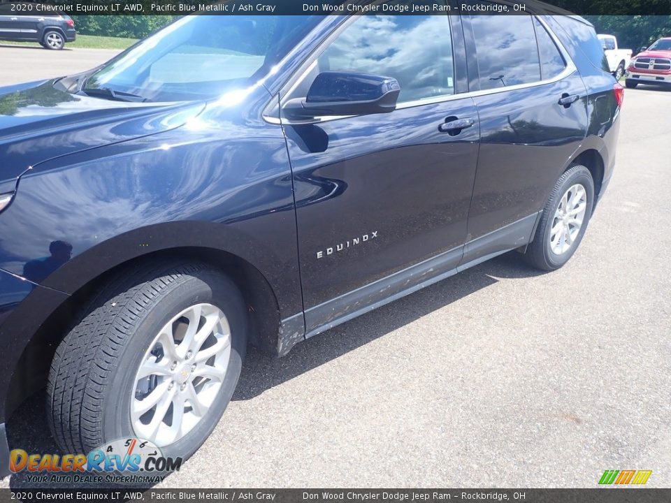 2020 Chevrolet Equinox LT AWD Pacific Blue Metallic / Ash Gray Photo #5