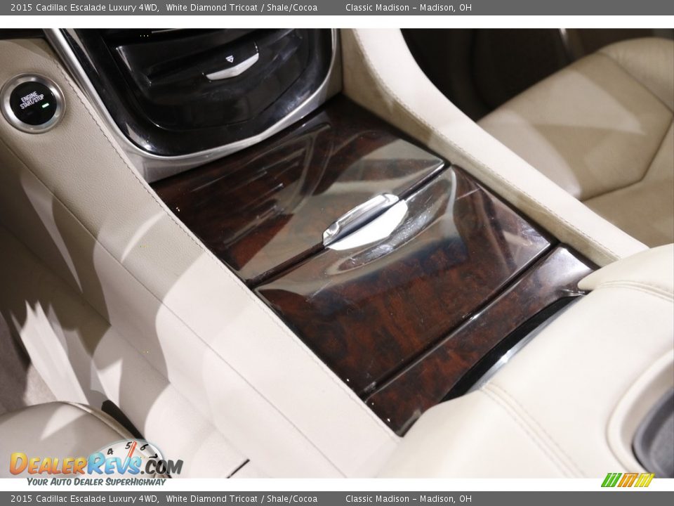 2015 Cadillac Escalade Luxury 4WD White Diamond Tricoat / Shale/Cocoa Photo #15