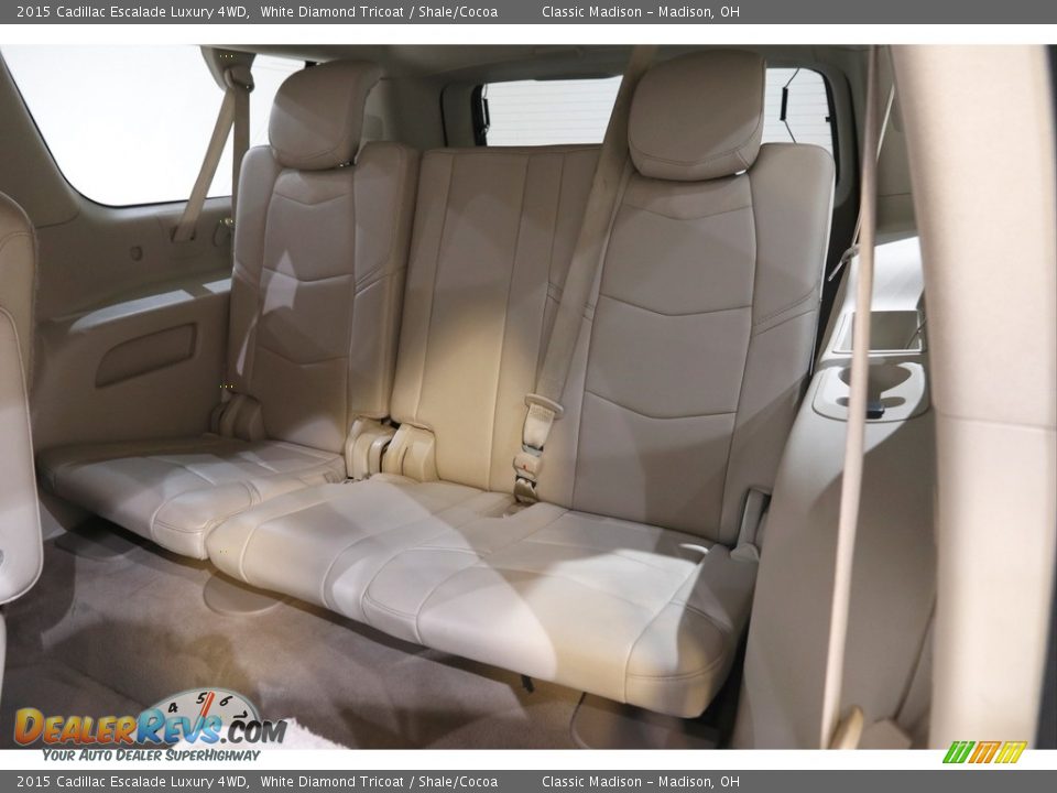 2015 Cadillac Escalade Luxury 4WD White Diamond Tricoat / Shale/Cocoa Photo #20