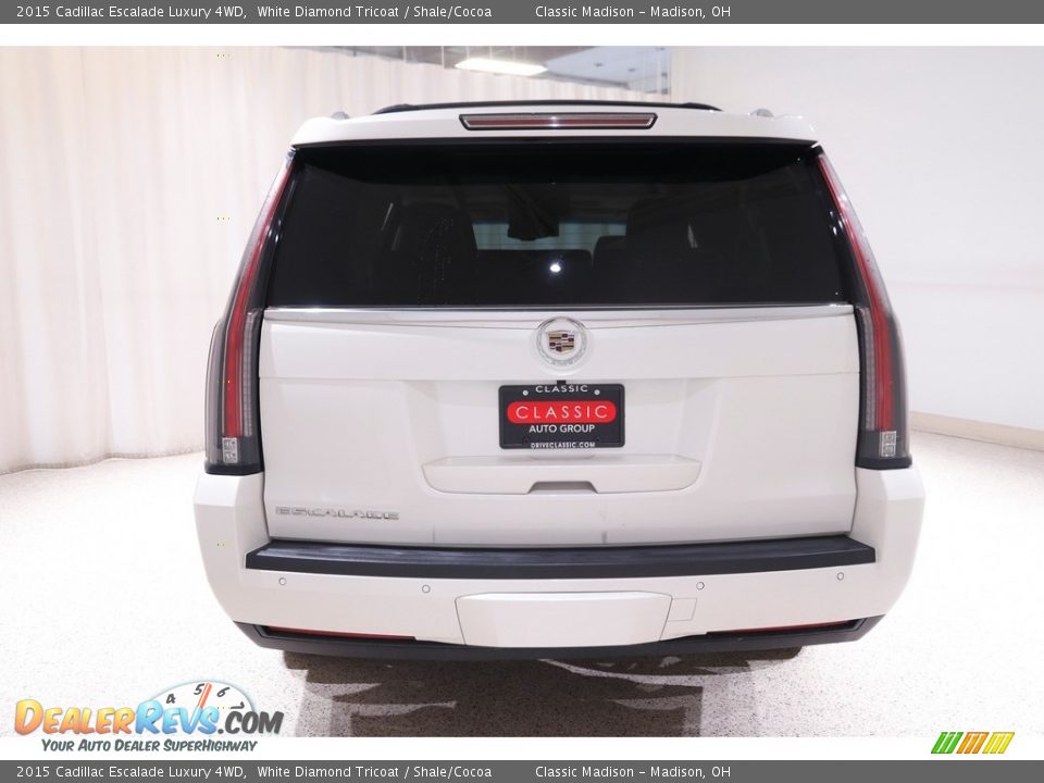 2015 Cadillac Escalade Luxury 4WD White Diamond Tricoat / Shale/Cocoa Photo #22