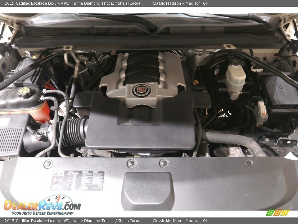 2015 Cadillac Escalade Luxury 4WD White Diamond Tricoat / Shale/Cocoa Photo #23