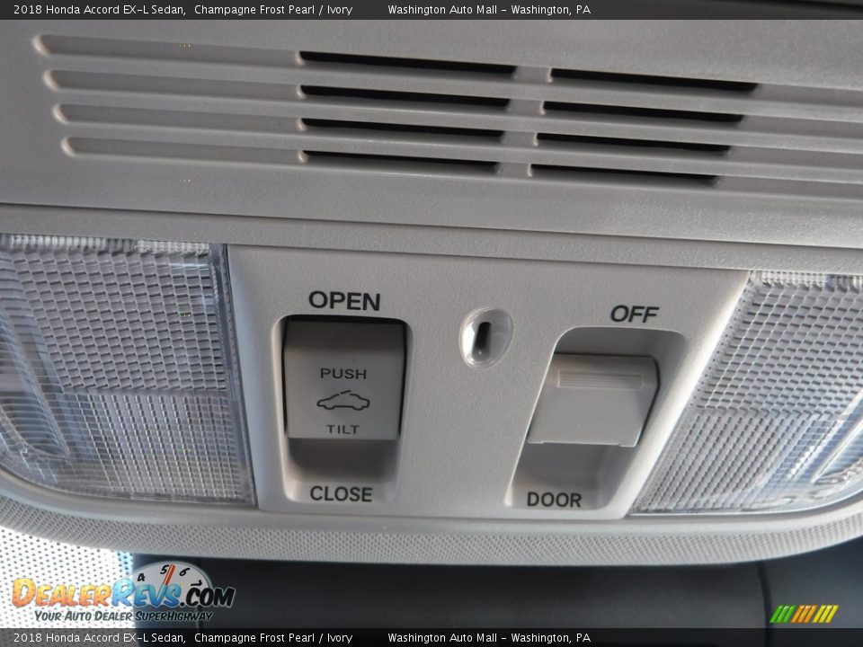 2018 Honda Accord EX-L Sedan Champagne Frost Pearl / Ivory Photo #23