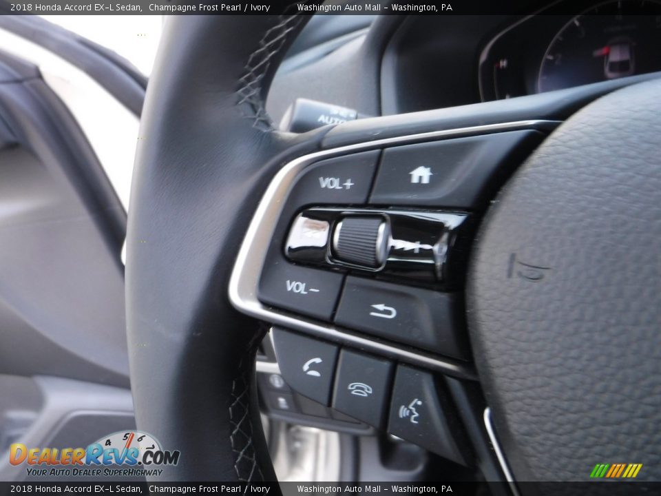 2018 Honda Accord EX-L Sedan Champagne Frost Pearl / Ivory Photo #24
