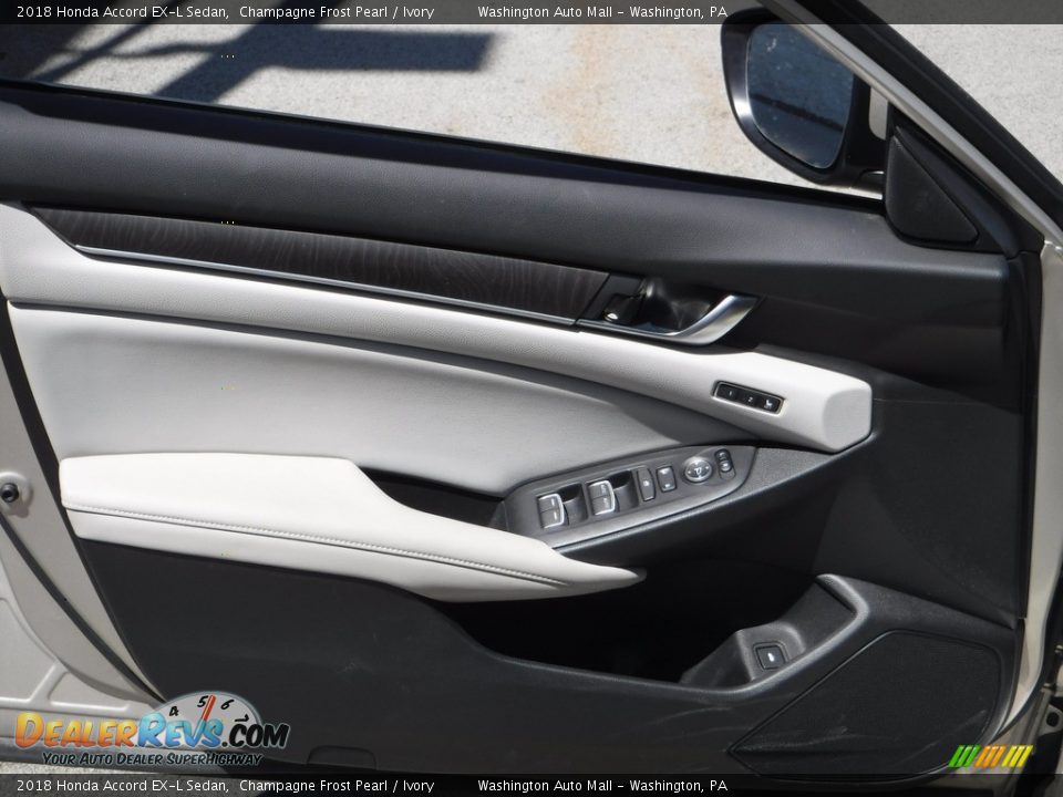 2018 Honda Accord EX-L Sedan Champagne Frost Pearl / Ivory Photo #28