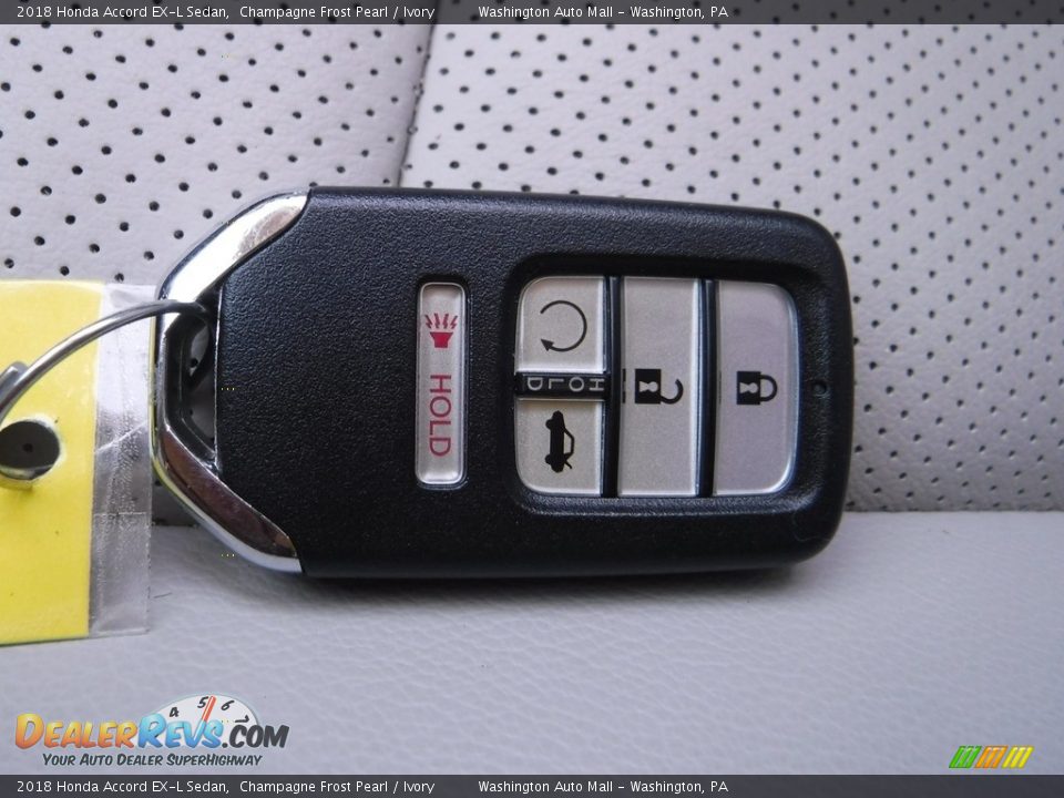 2018 Honda Accord EX-L Sedan Champagne Frost Pearl / Ivory Photo #31