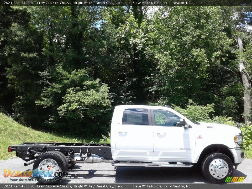 Bright White 2021 Ram 4500 SLT Crew Cab 4x4 Chassis Photo #5