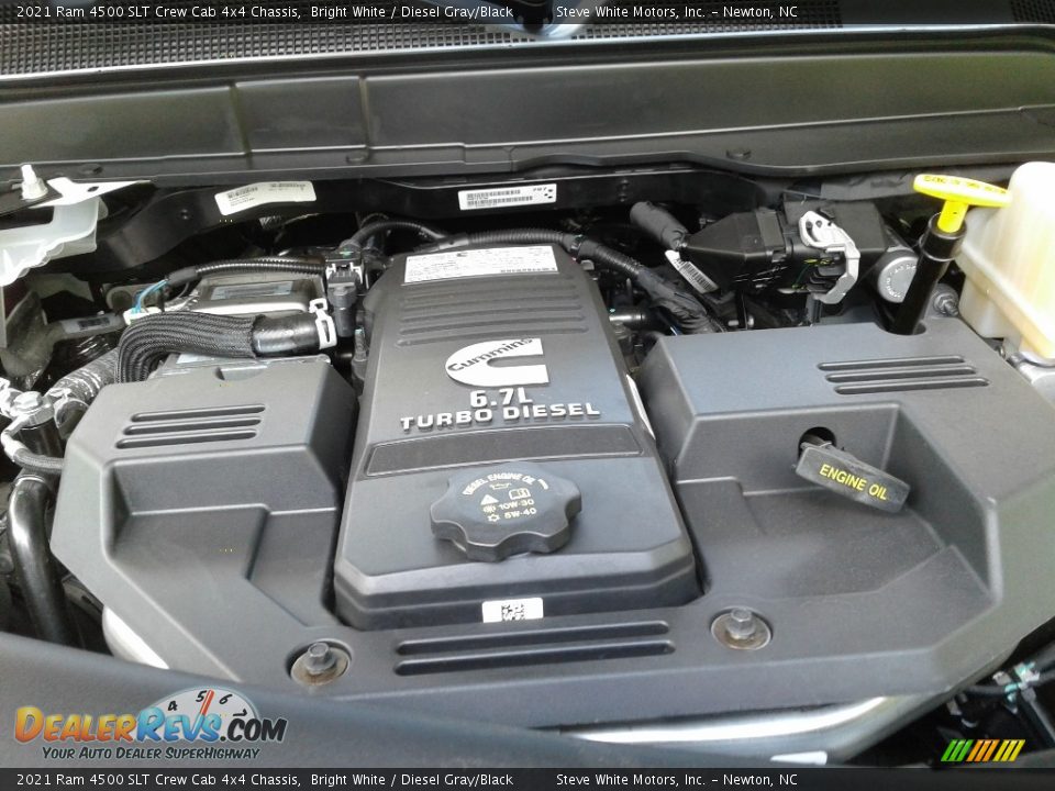 2021 Ram 4500 SLT Crew Cab 4x4 Chassis 6.7 Liter OHV 24-Valve Cummins Turbo-Diesel Inline 6 Cylinder Engine Photo #9