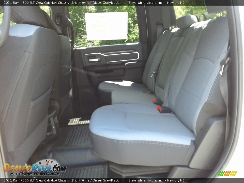 2021 Ram 4500 SLT Crew Cab 4x4 Chassis Bright White / Diesel Gray/Black Photo #13
