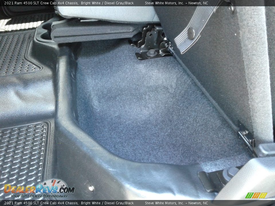 2021 Ram 4500 SLT Crew Cab 4x4 Chassis Bright White / Diesel Gray/Black Photo #14