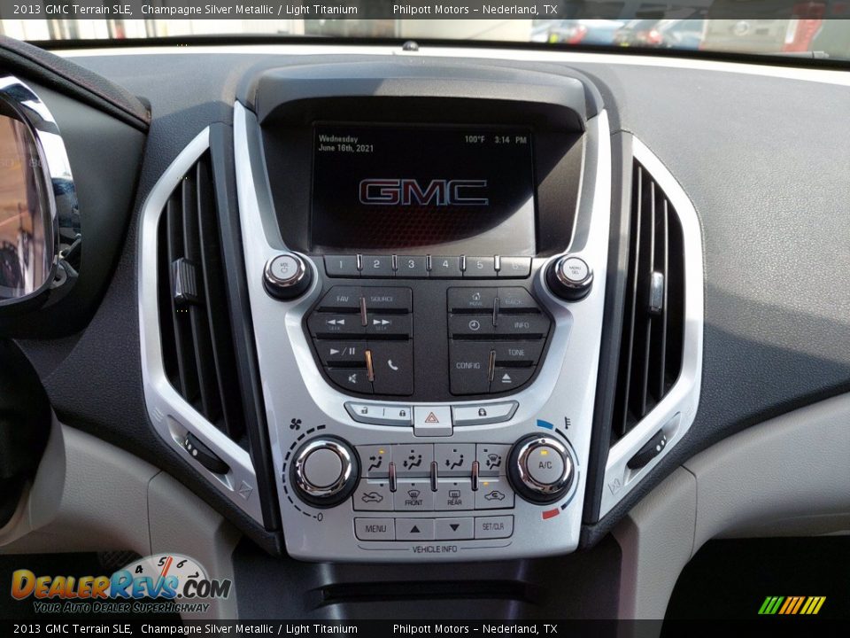 2013 GMC Terrain SLE Champagne Silver Metallic / Light Titanium Photo #19