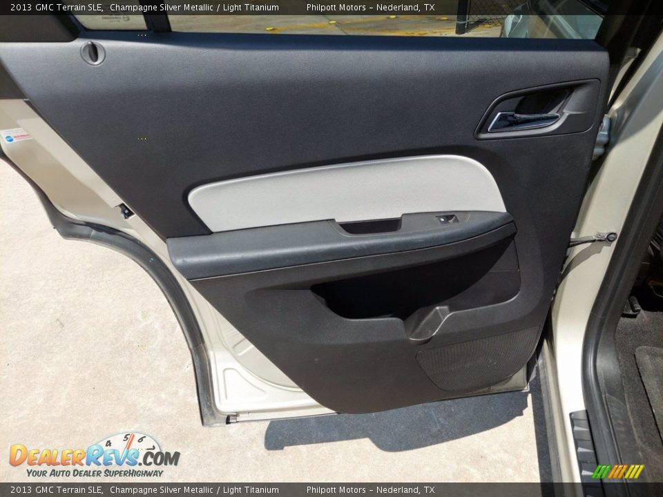 2013 GMC Terrain SLE Champagne Silver Metallic / Light Titanium Photo #29