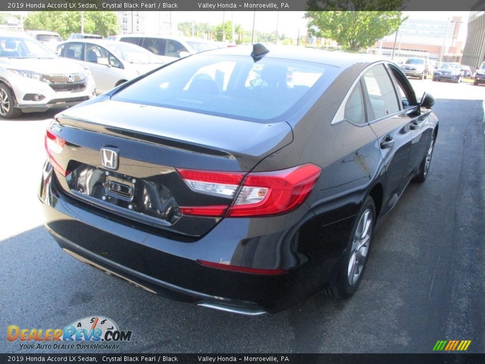 2019 Honda Accord LX Sedan Crystal Black Pearl / Black Photo #5