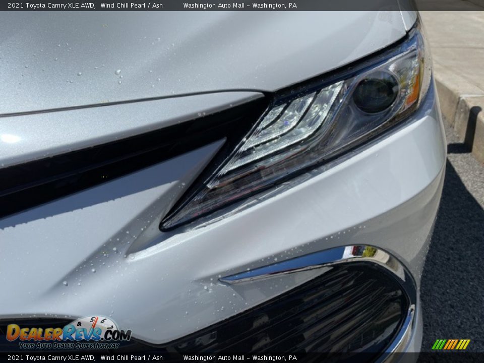 2021 Toyota Camry XLE AWD Wind Chill Pearl / Ash Photo #10