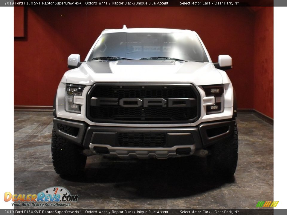 2019 Ford F150 SVT Raptor SuperCrew 4x4 Oxford White / Raptor Black/Unique Blue Accent Photo #2