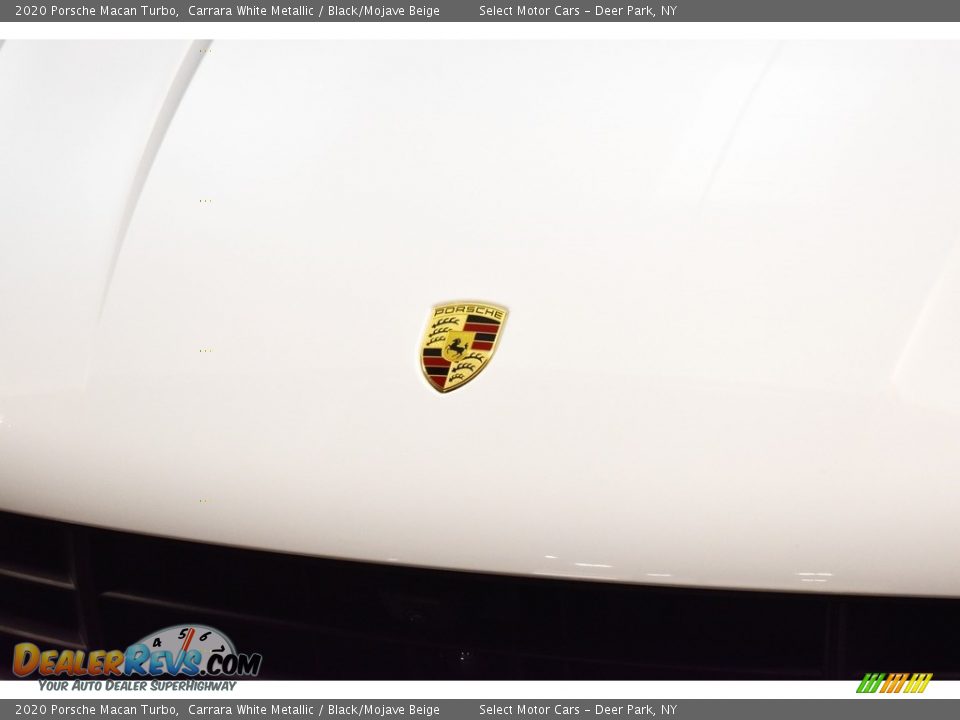 2020 Porsche Macan Turbo Carrara White Metallic / Black/Mojave Beige Photo #10